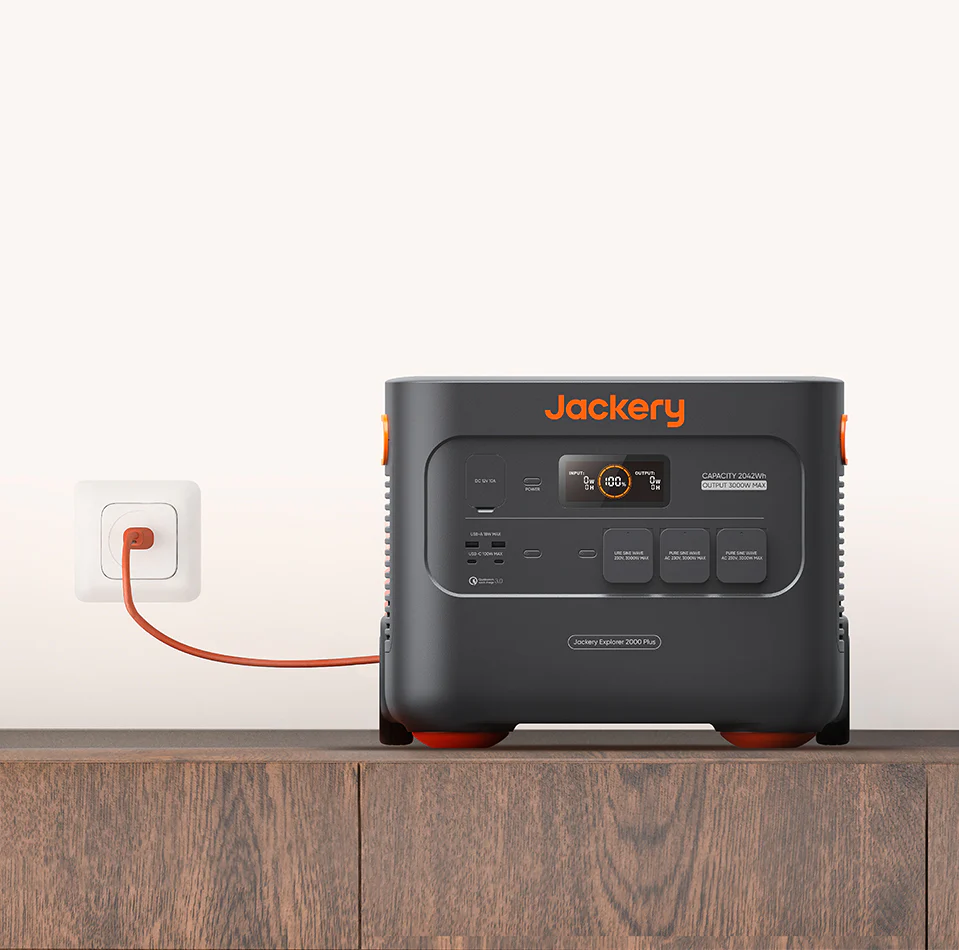Jackery 2000 plus charge 02