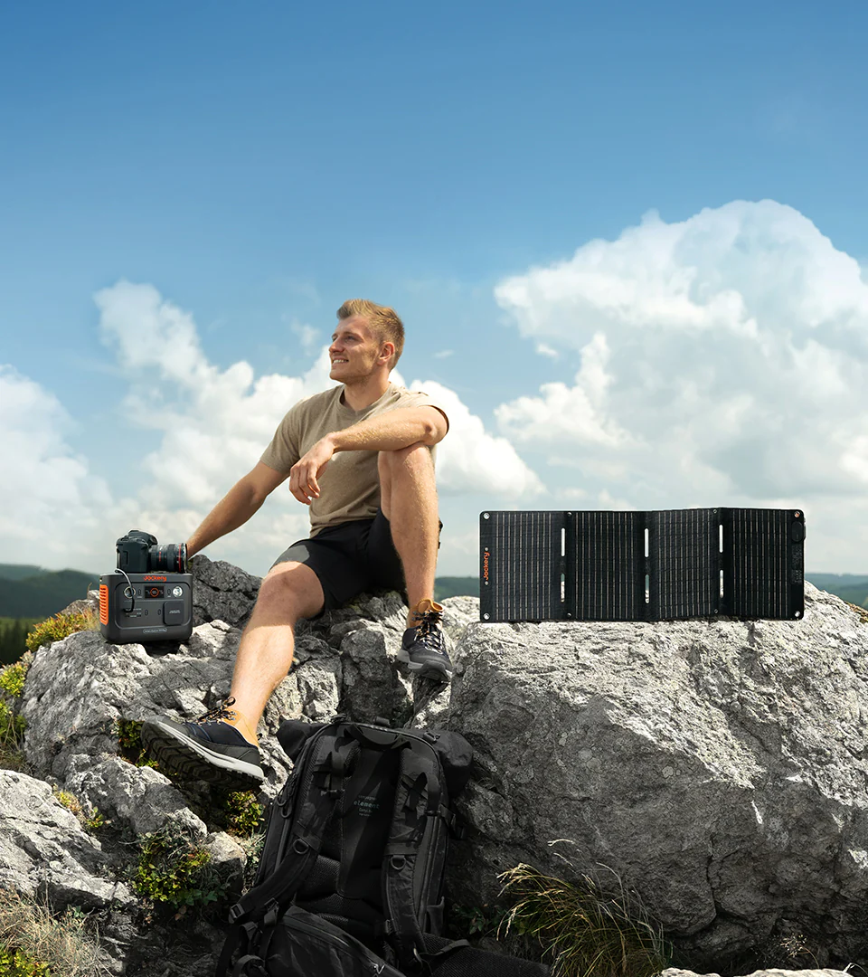 Jackery explorer 300 plus 3