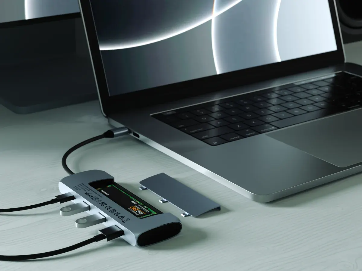 Satechi USB C Hibrid Multiport Adapter