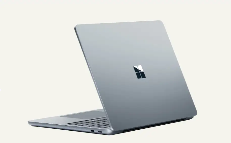 Microsoft Surface Laptop 13 inch 1