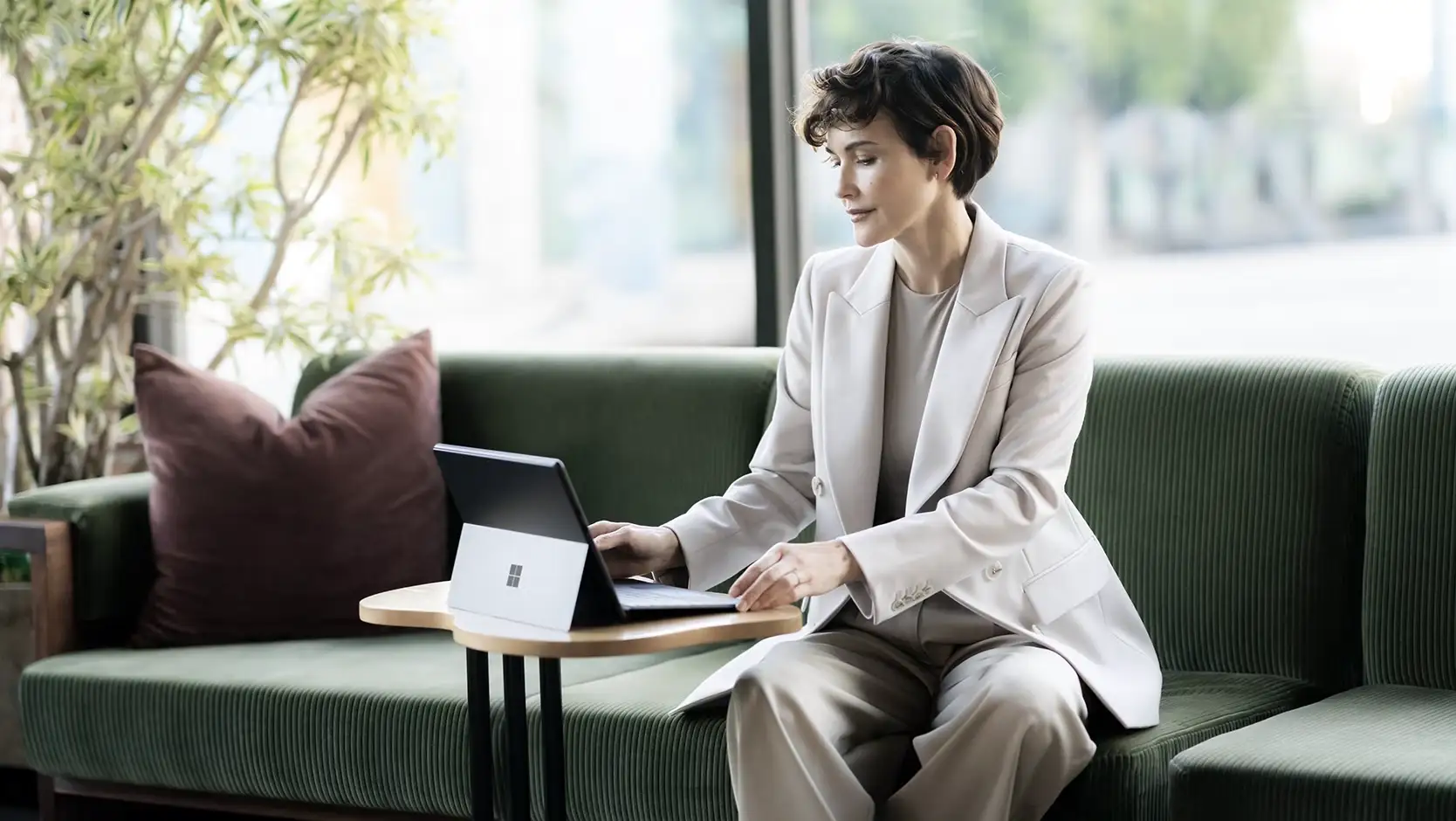 Microsoft Surface Pro tablet with Surface Pro Keyboard
